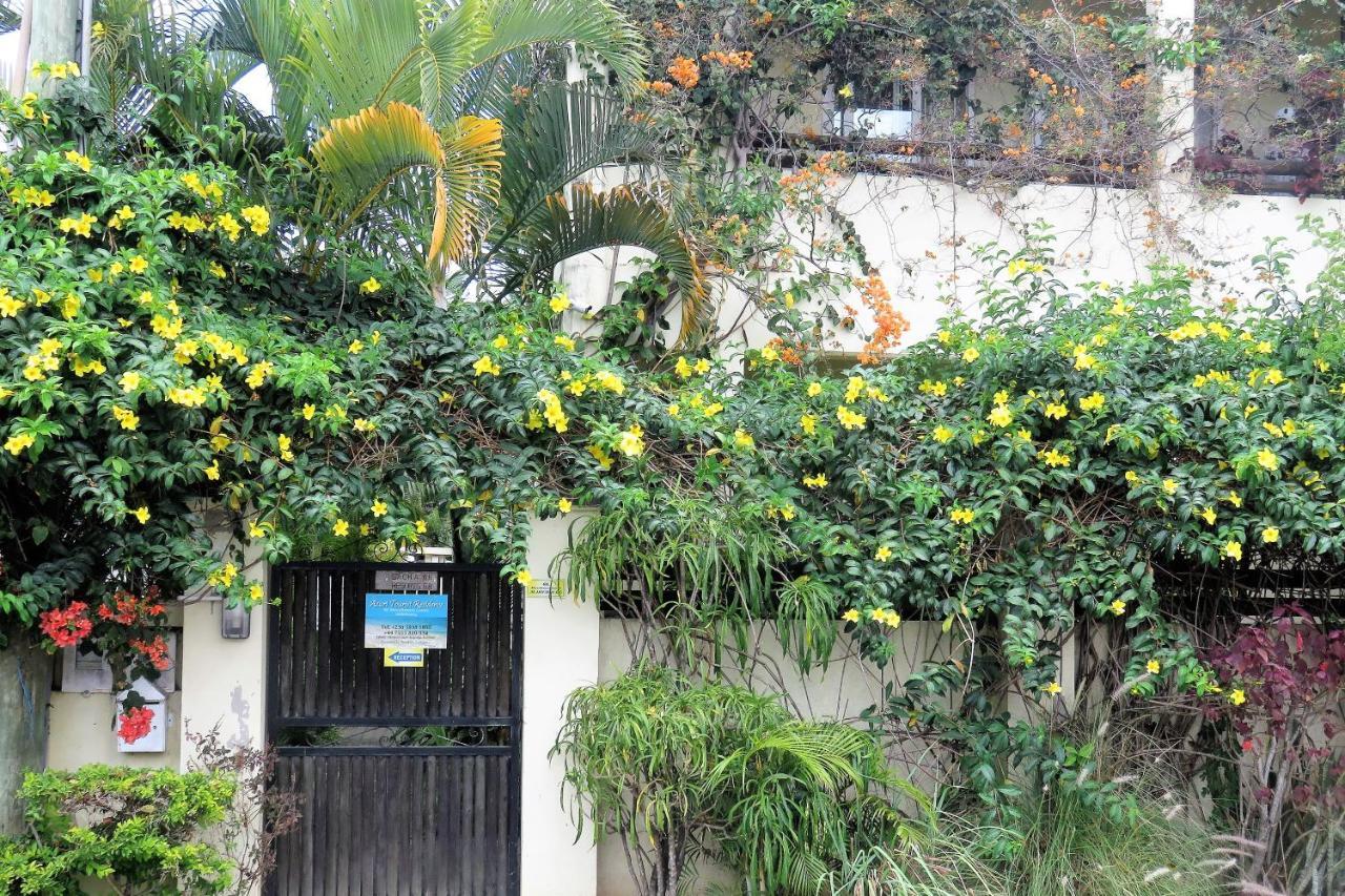 Azuri Tourist Residence Mahébourg Exterior foto